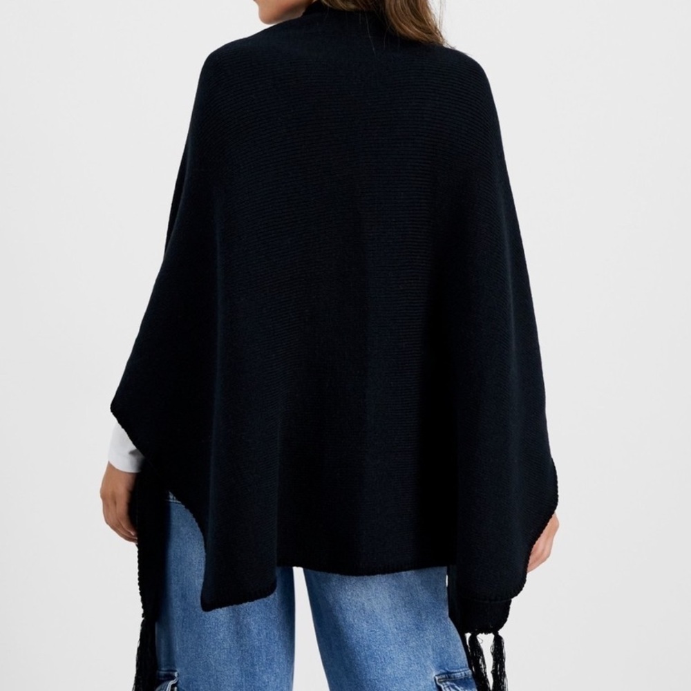 NEW Women’s On 34th Whipstitch Edge Knit Topper Wrap - Picture 3 of 3